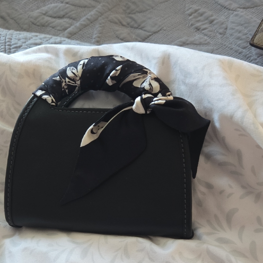 Elegant Black Handbag with Scarf Handle